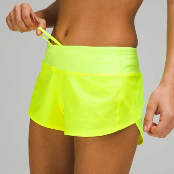 NWT Lululemon Speed Up Low Rise Short 2.5" Highlight Yellow Size 14 - Picture 4 of 10